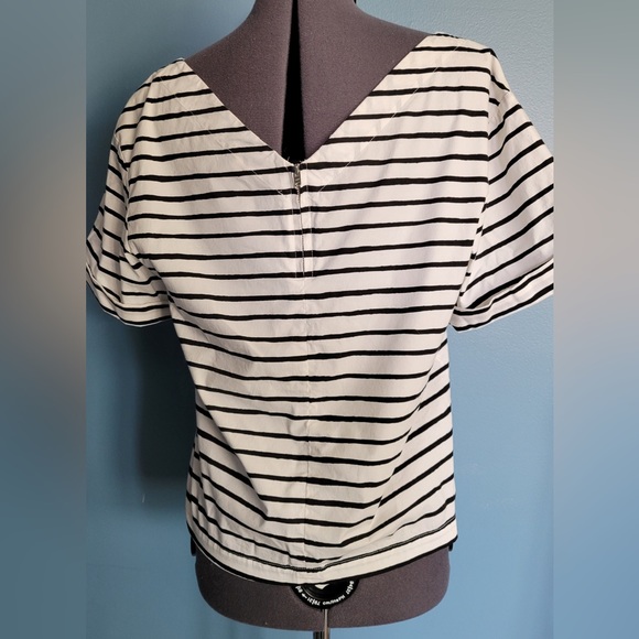 J Crew Womens Top Size XS Striped Knit Shirt Boat Neck 3/4 Sleeves White Blue - Picture 4 of 6